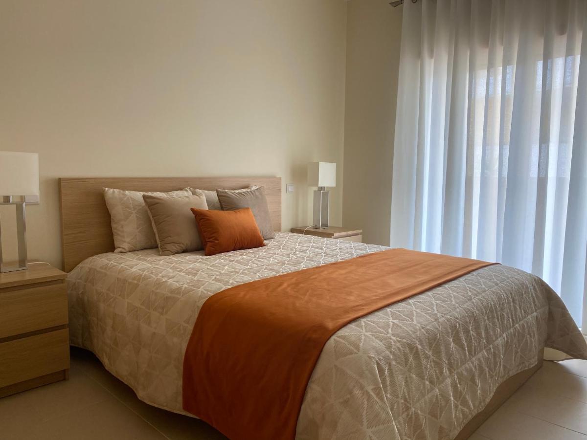 Apartamento T2 Com Piscina Em Conceicao E Cabanas De Тавира Екстериор снимка